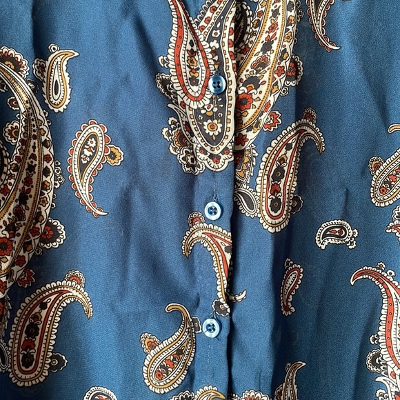 Vintage sheer blue floral printed long sleeve button down blouse by Bonworth - Picture 2 of 6